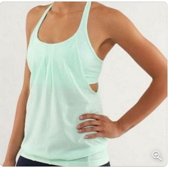 lululemon athletica Tops - Mint color lulu tank top w built in bra!